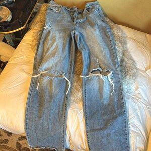 Fashion Nova Blue Straight Jeans with Distressed Knees